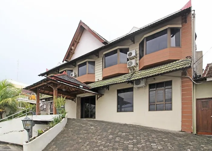 Reddoorz Near Malioboro Tugu Station Jogja Hotel Yogyakarta